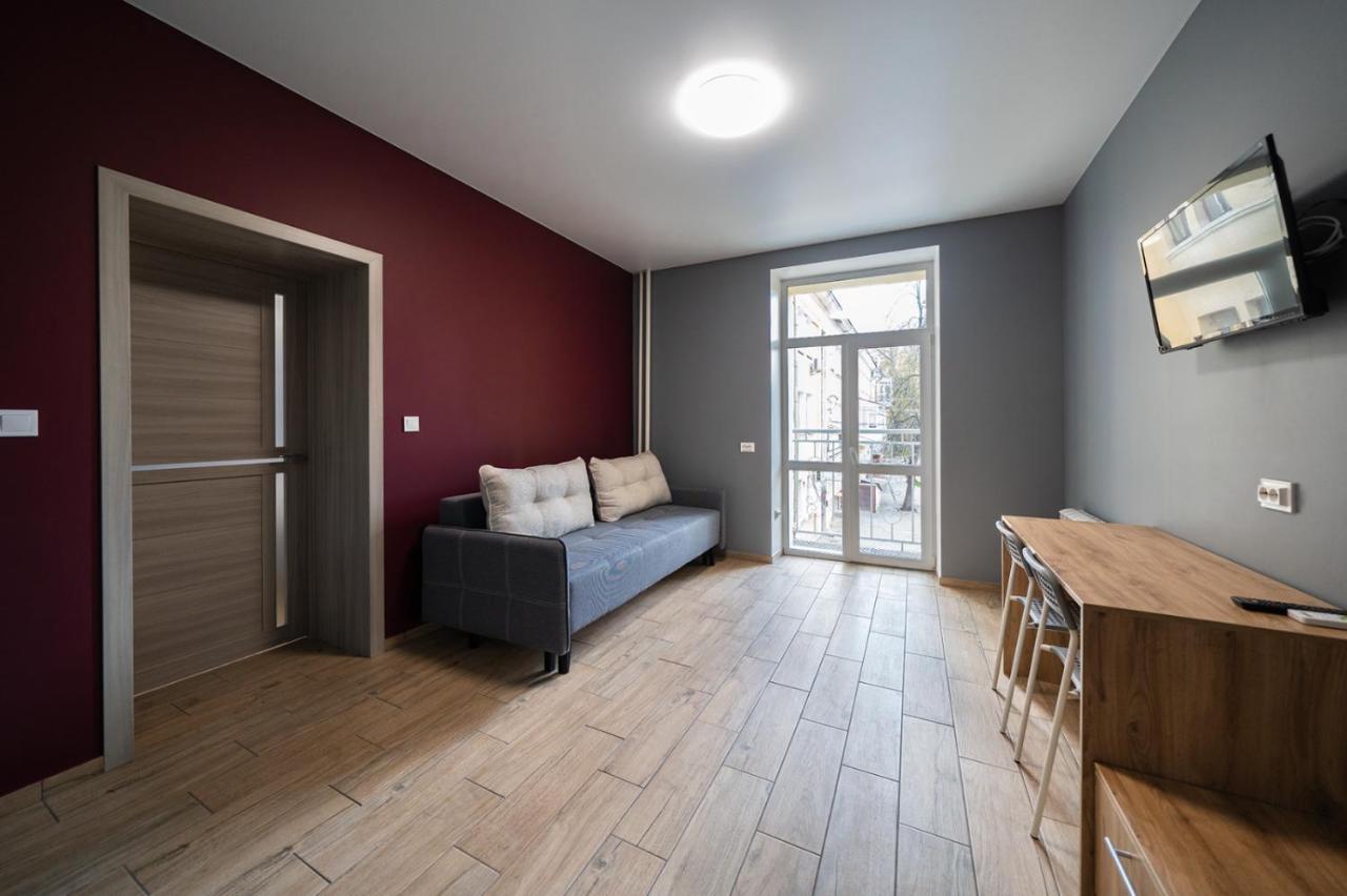 Apartment In The Heart Of Chernigov Экстерьер фото