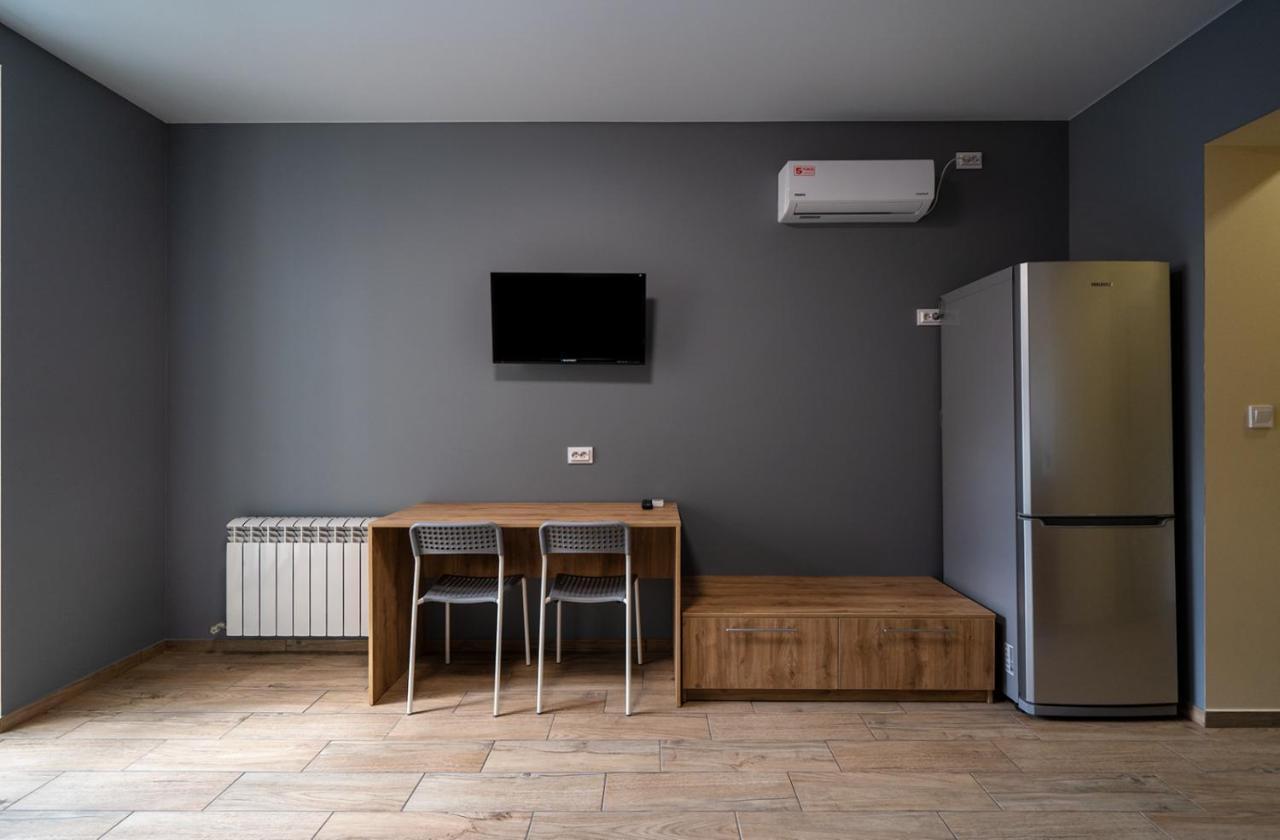 Apartment In The Heart Of Chernigov Экстерьер фото